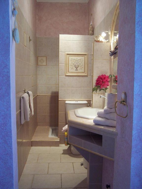 Castel Enchante Nizza Zimmer foto