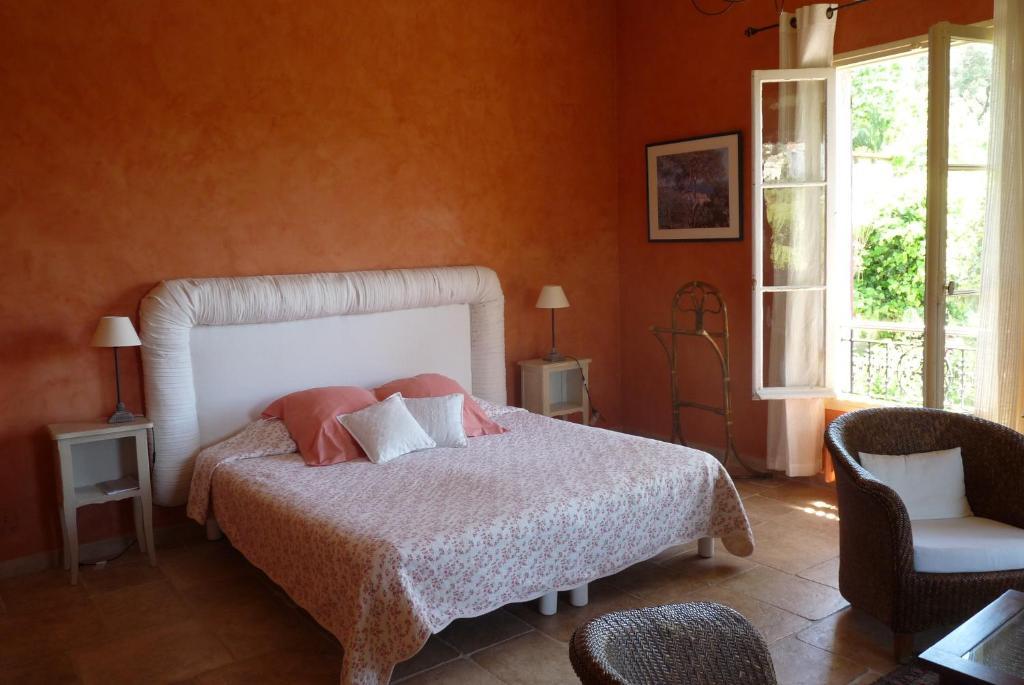 Castel Enchante Nizza Zimmer foto